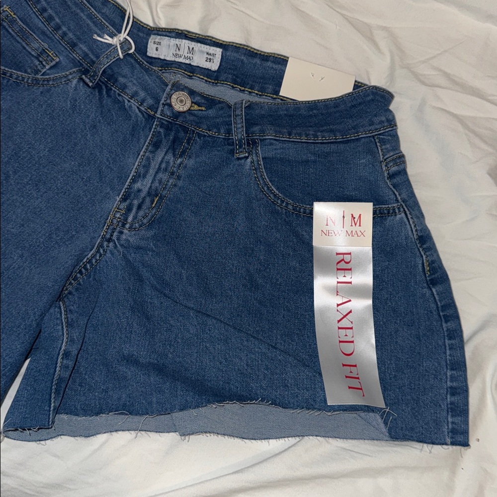Women's Blue Denim Shorts . Never worn . - Picture 2 of 4
